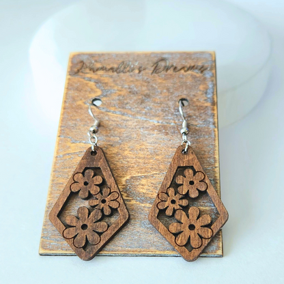 Aretes de flores en forma de cometa